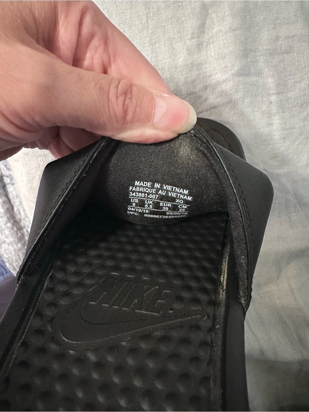 Women's Nike Benassi JDI Slides Black and Rose Gold Colorway Size 8